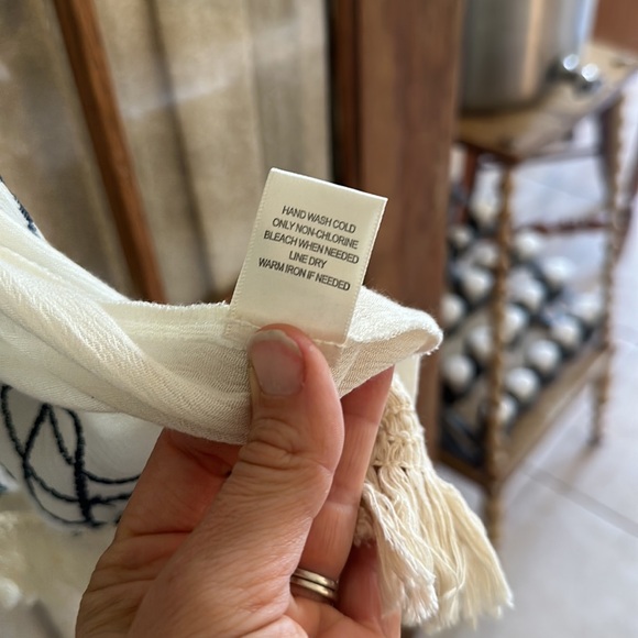 Skies Are Blue - Picture 5 of 5